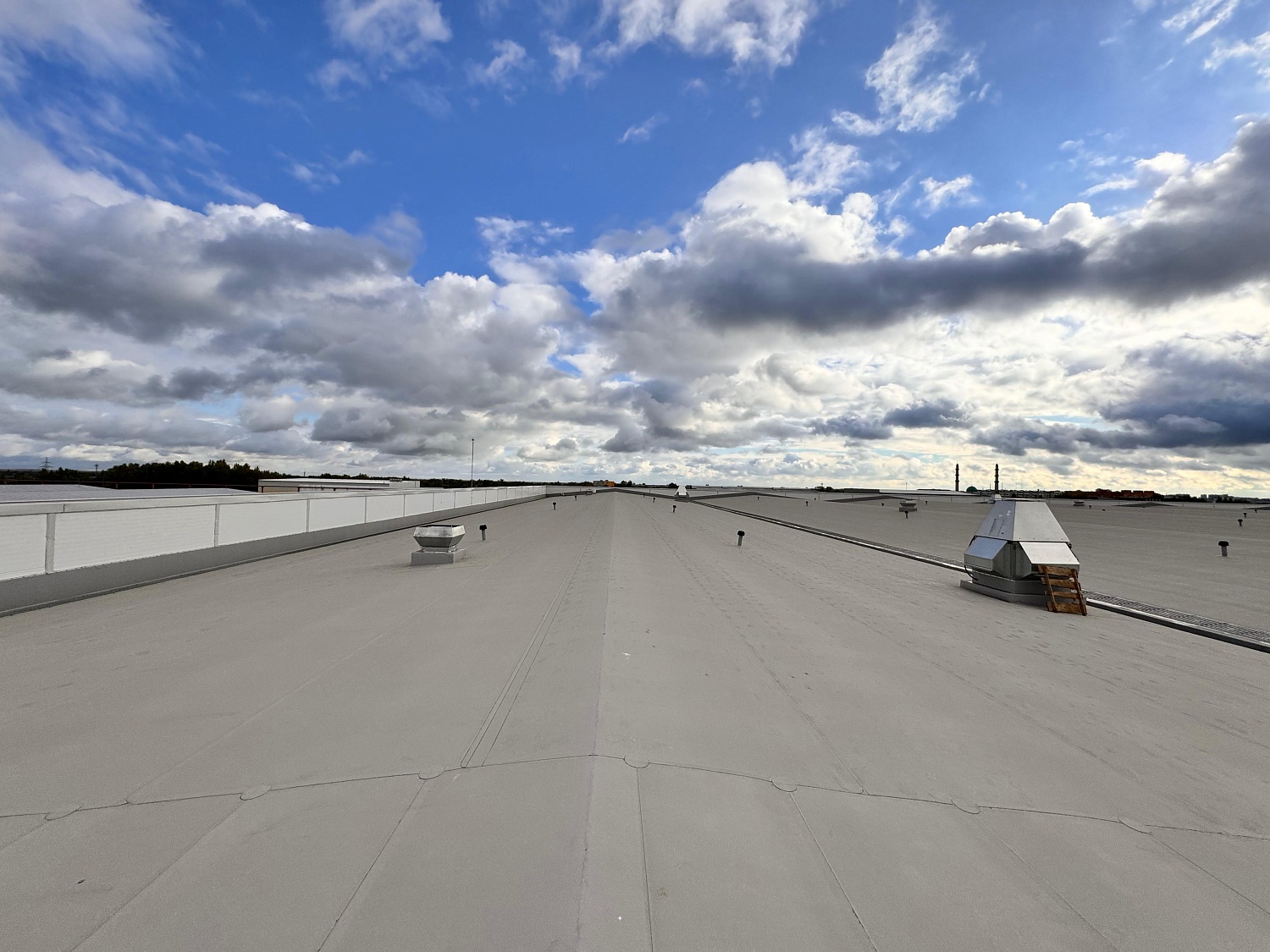 Кровля складов, Карагандинская трасса