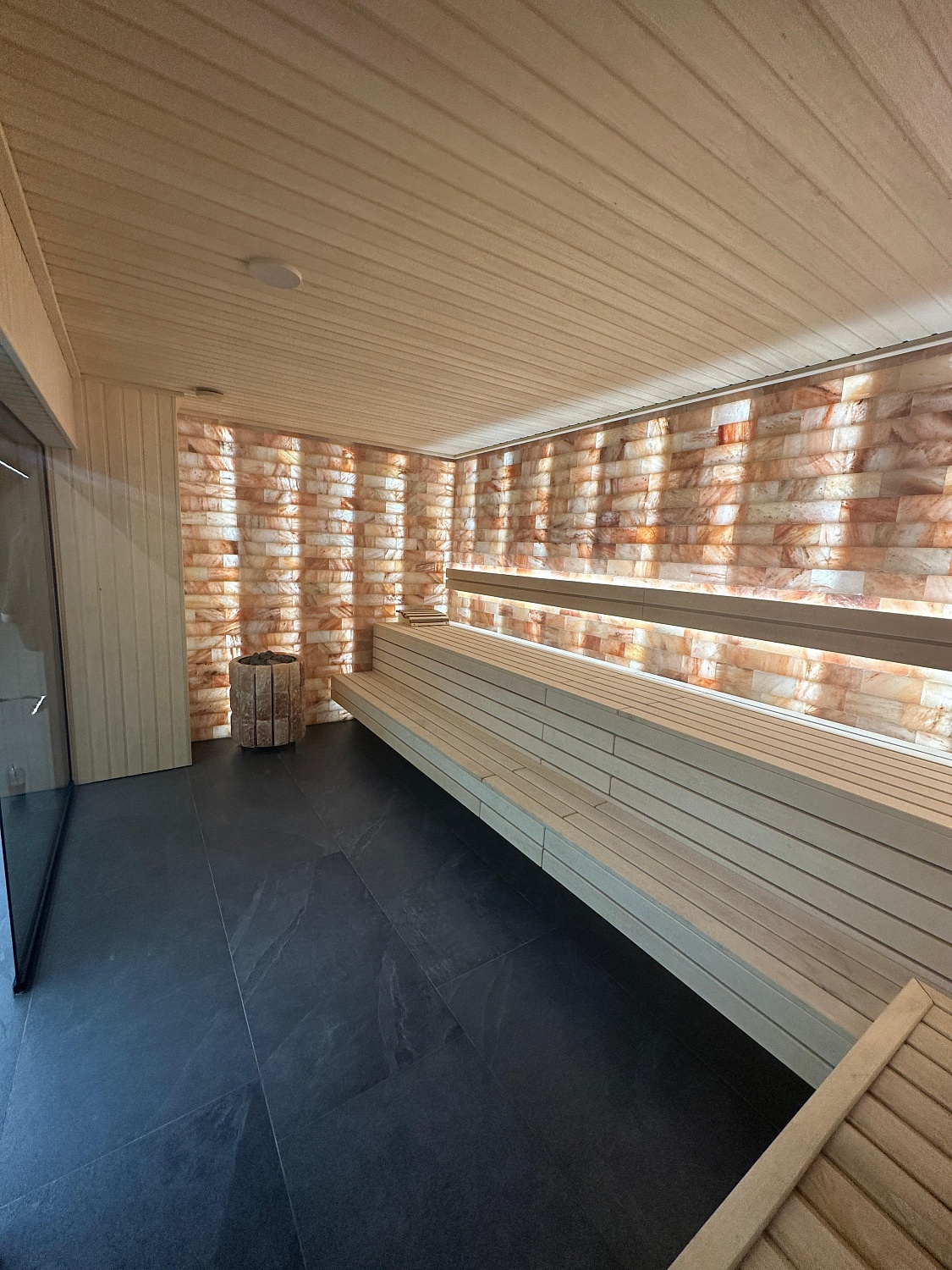 Соляная комната в банном доме Therma