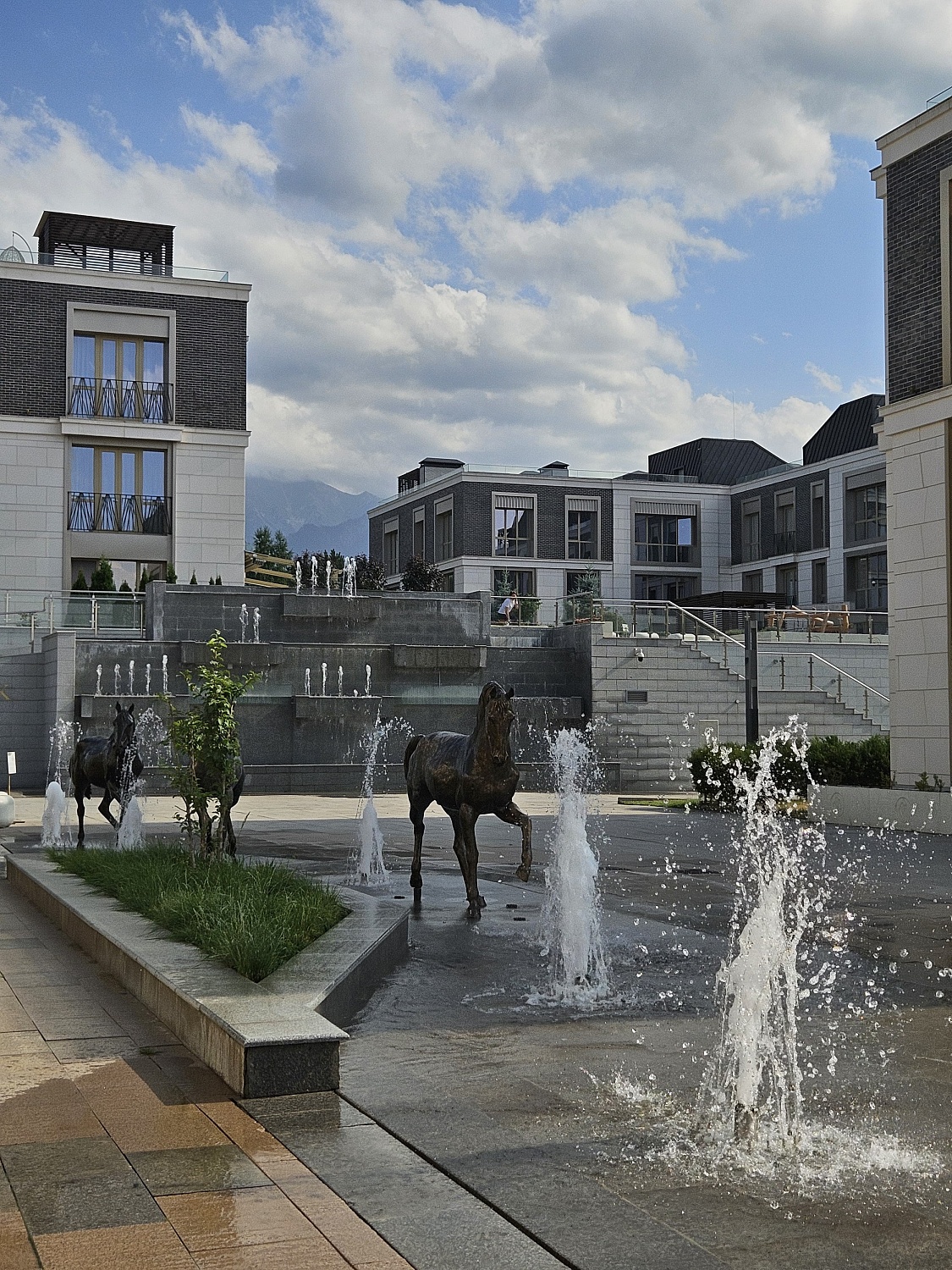 Фонтаны в ЖК "President Park"