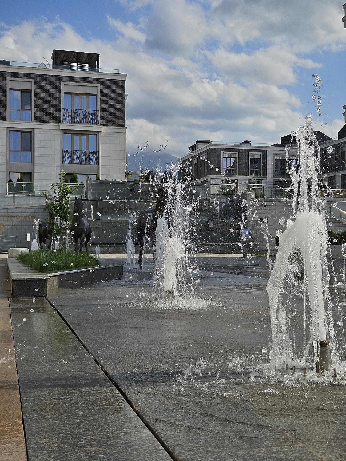 Фонтаны в ЖК "President Park"