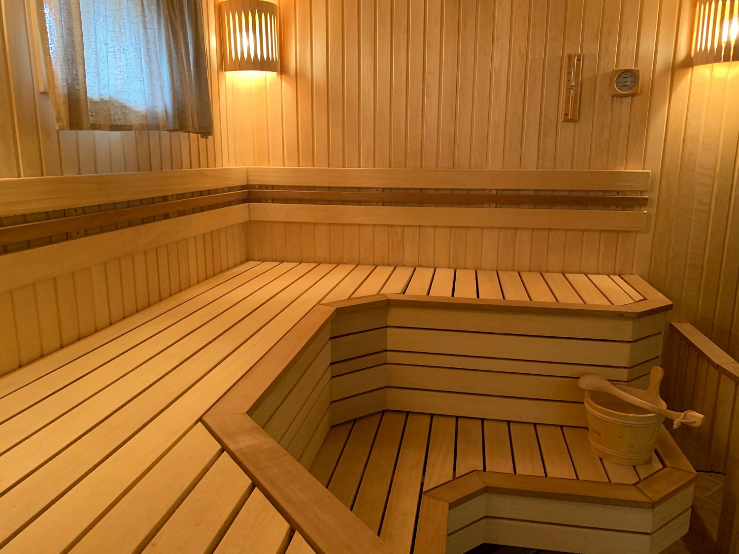 Сауна в доме на даче