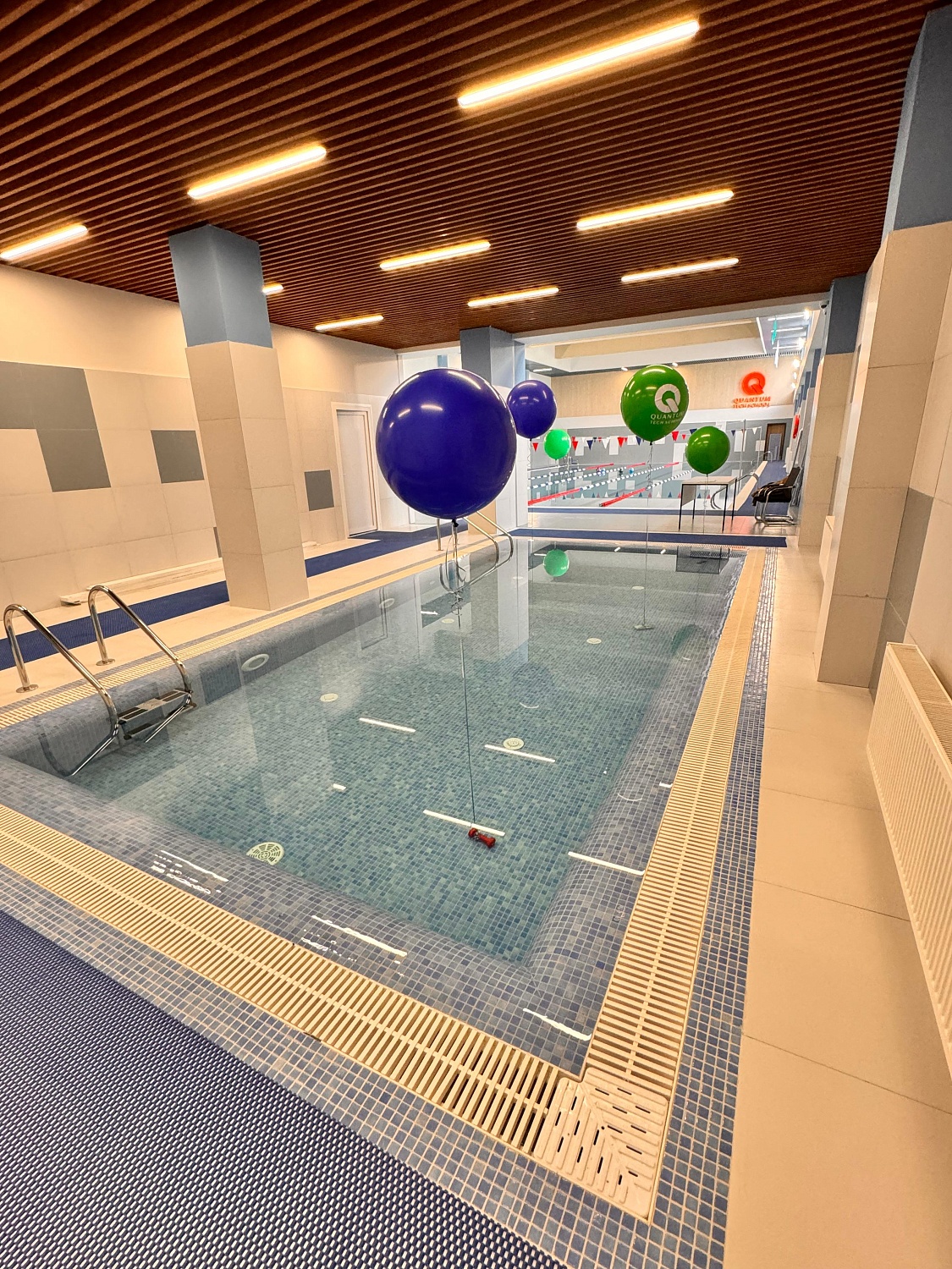 Бассейн в Quantum Tech School, г.Астана