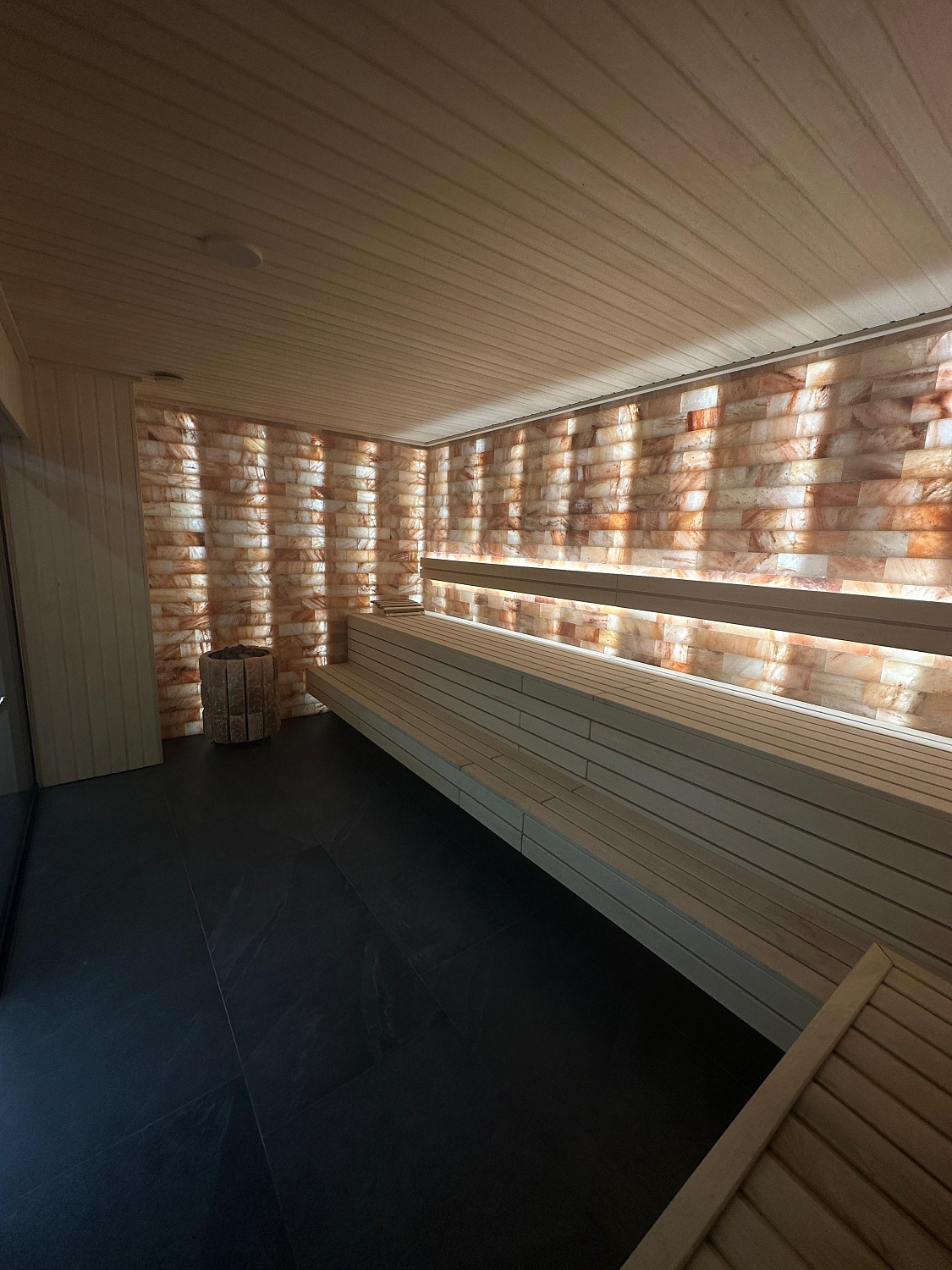 Соляная комната в банном доме Therma