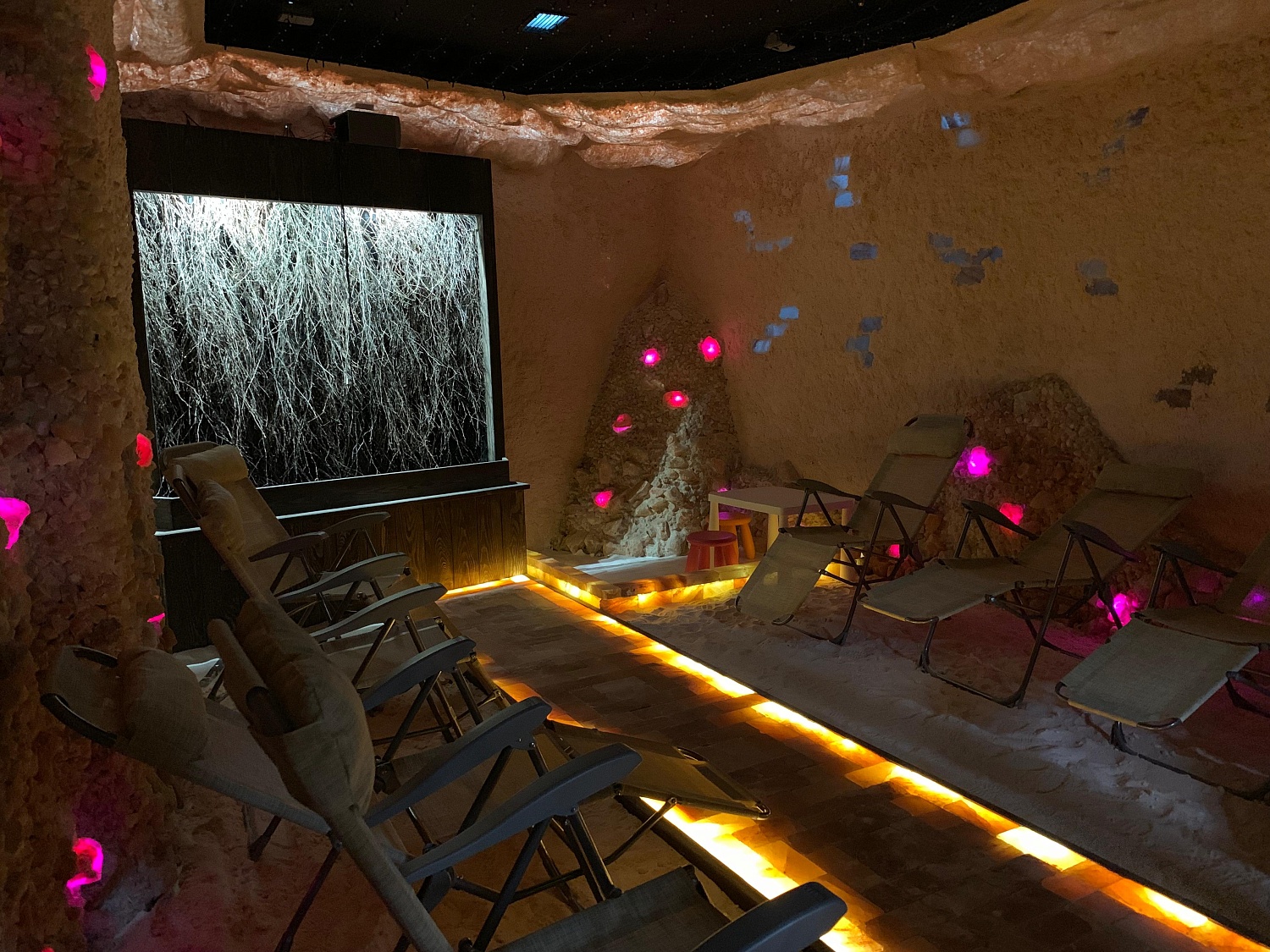 Соляная пещера Mega Silk Way, г.Астана